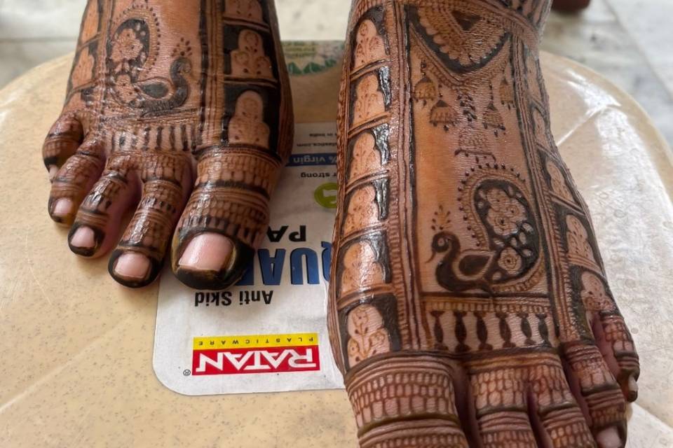 Bridal leg