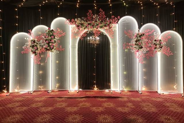 Ali Crystal Decor Concept