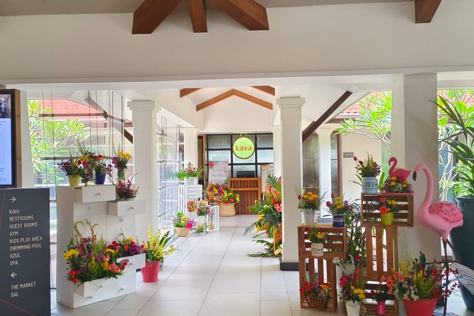Kava Restaurant Entrance Decor