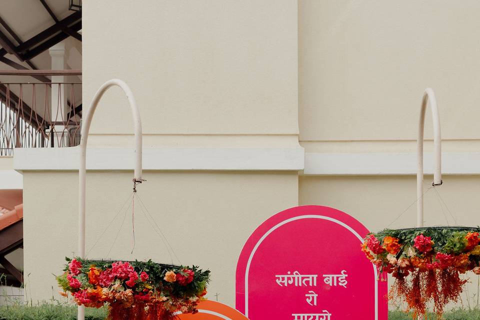 Decor