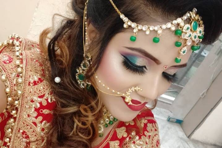 Bridal makeup