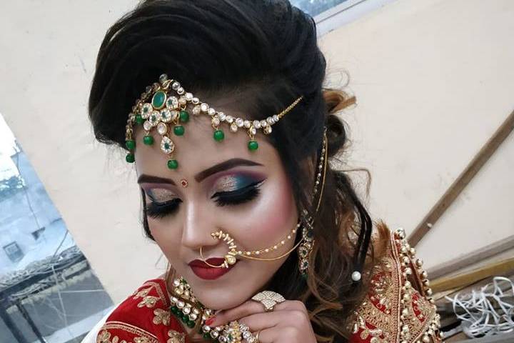 Bridal makeup