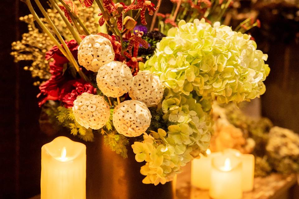 Floral Centerpiece Decor