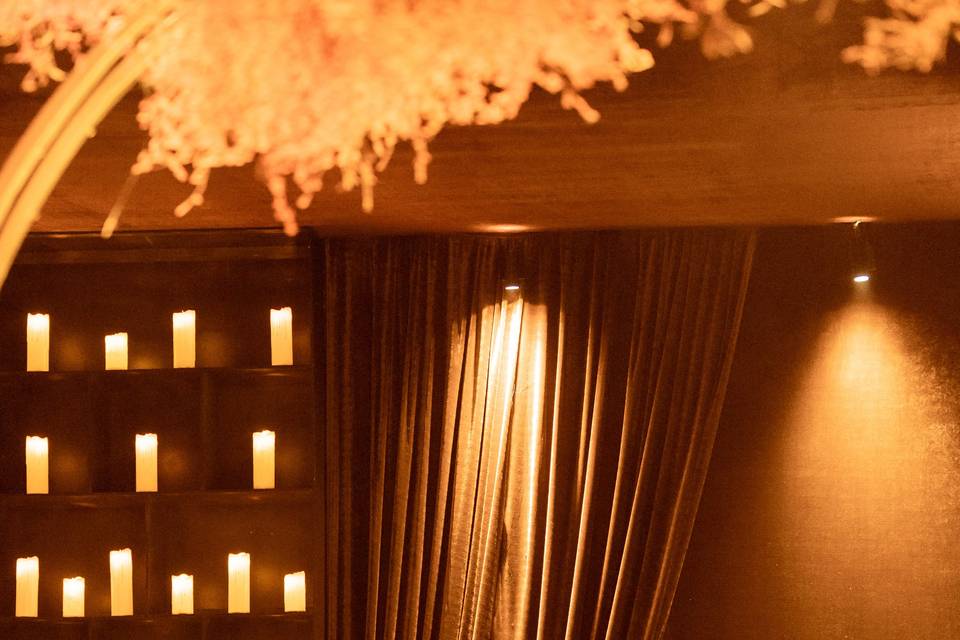 Roka Candle Decor