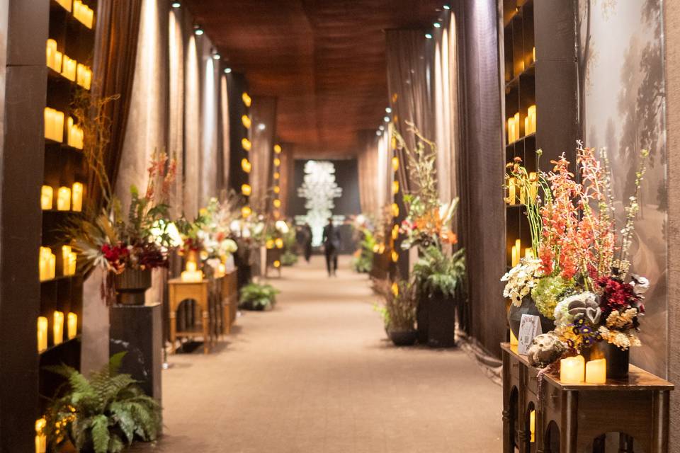 Roka Floral Walkway