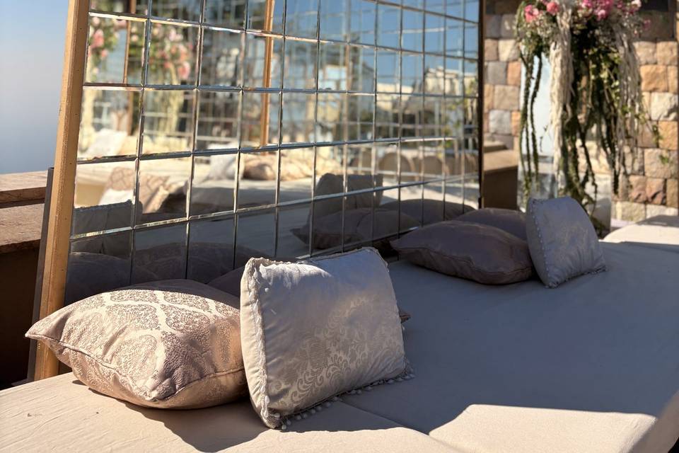 Mirror Wedding Entrance
