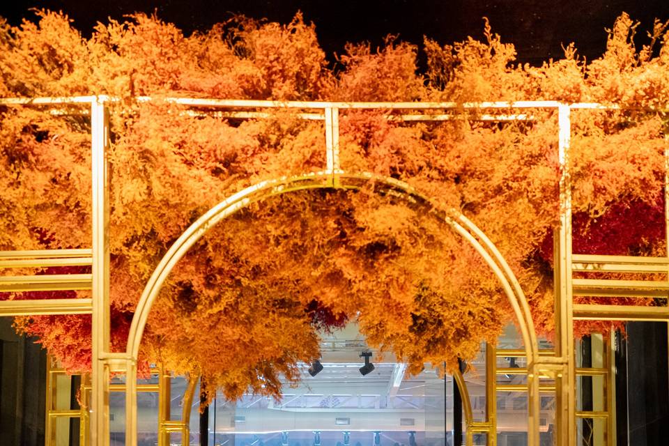 Roka Welcome Gate