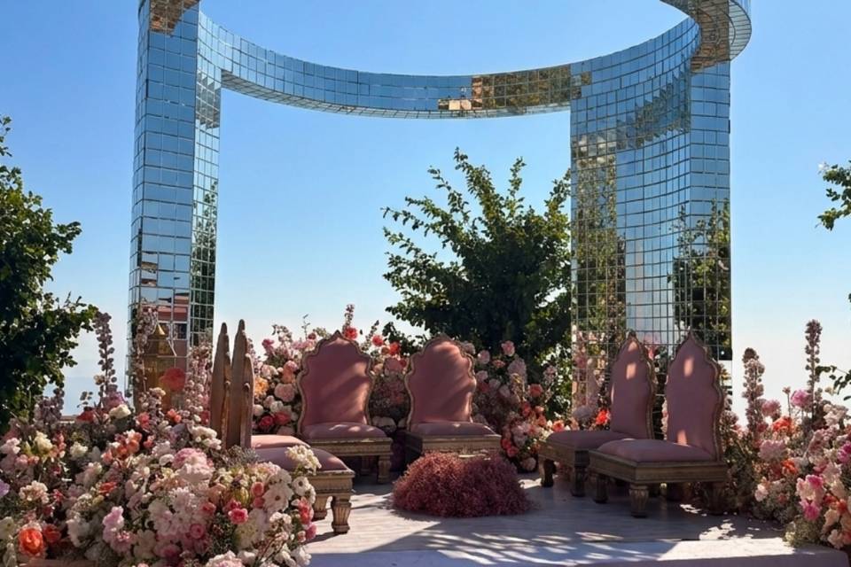 Destination Wedding Decor