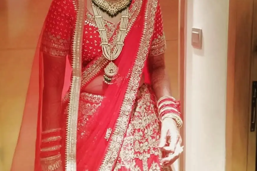 Ishqbaaz fame Surbhi Chandna's latest bridal photo shoot will make you plan  your own wedding - Bollywood News & Gossip, Movie Reviews, Trailers &  Videos at Bollywoodlife.com