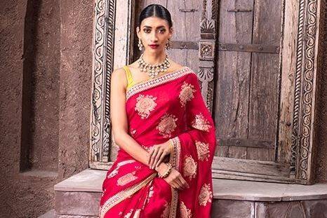 Buy Meena Bazaar Embroidered Sequinned Ready To Wear Lehenga & Blouse With  Dupatta - Lehenga Choli for Women 24021624 | Myntra