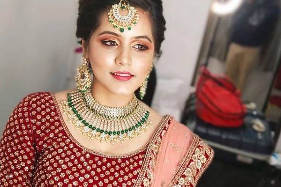 Bridal makeup