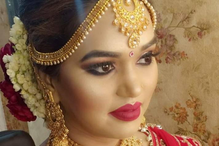 Bridal makeup