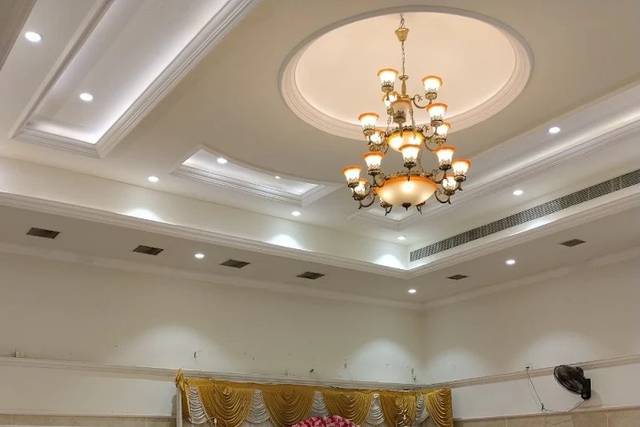Stage decor
