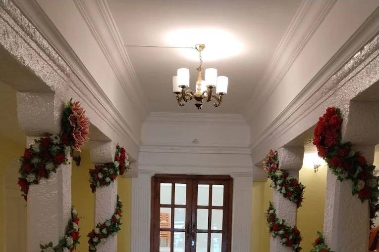 Amudha Valli (AV) Mahal
