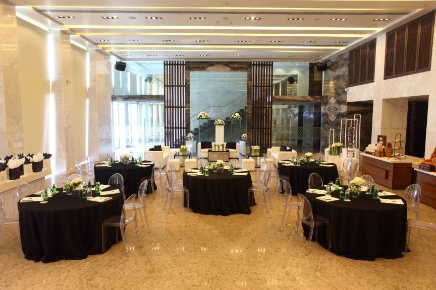 Event space