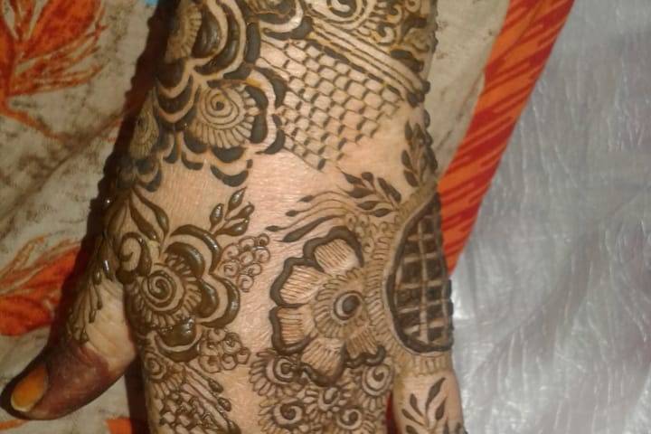 Bridal mehndi