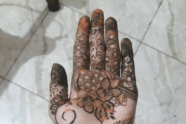 Bridal mehndi