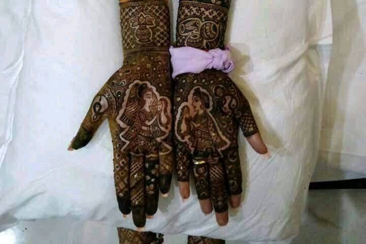 Aman Mehandi Artist, Lucknow