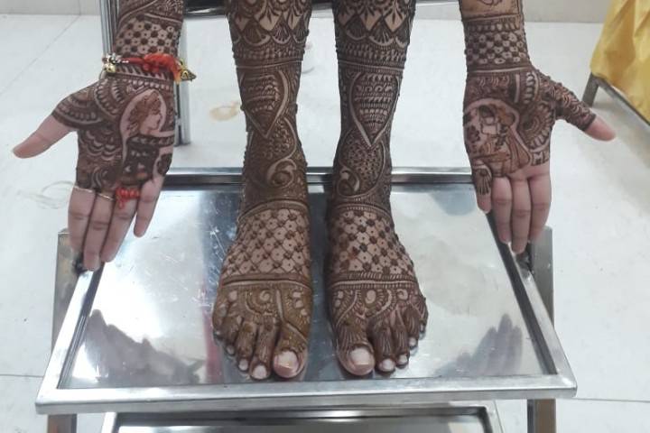 Aman Mehandi Artist, Lucknow