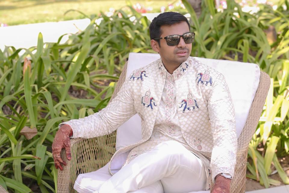 Groom