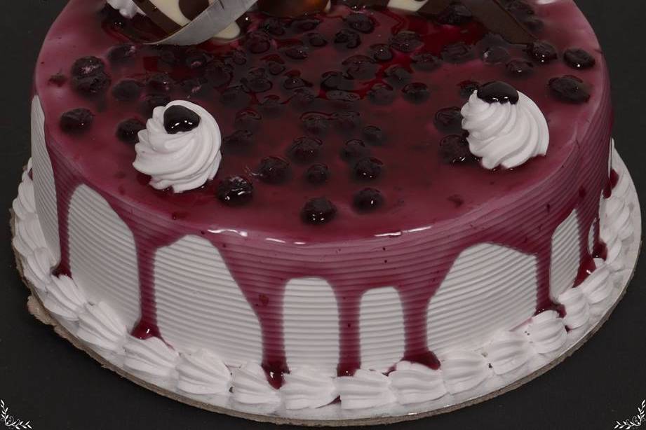 Cake Bhandar in Noida Sector 62,Delhi - Order Food Online - Best Bakeries  in Delhi - Justdial