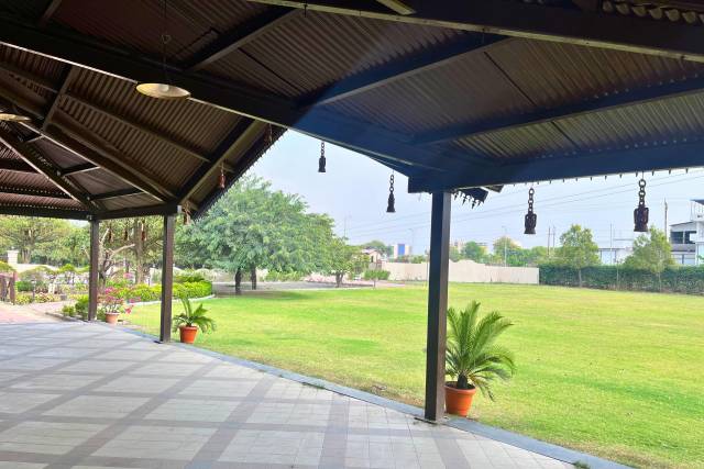 Lawn area