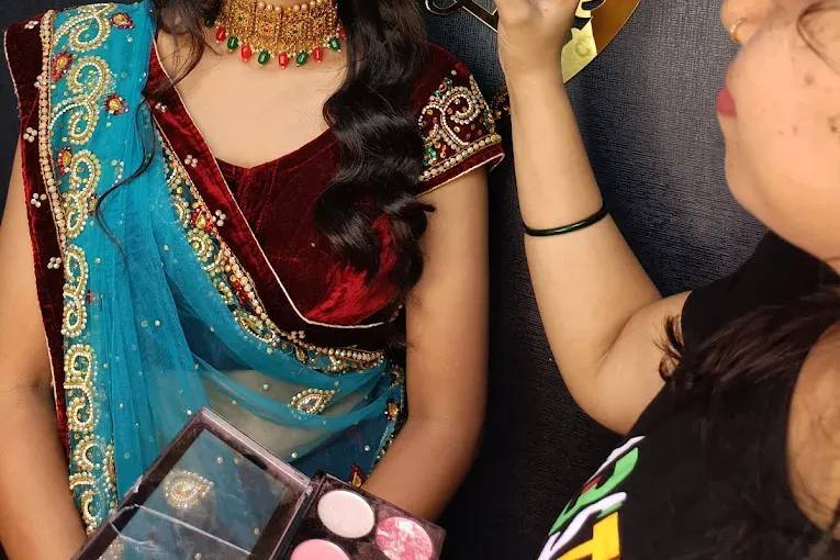 Party makeup