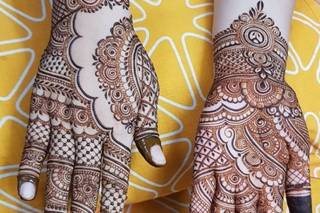 Best Mehndi Artist in Bareilly