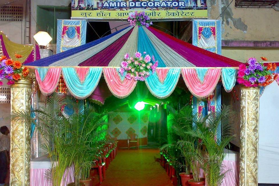 Entrance decor