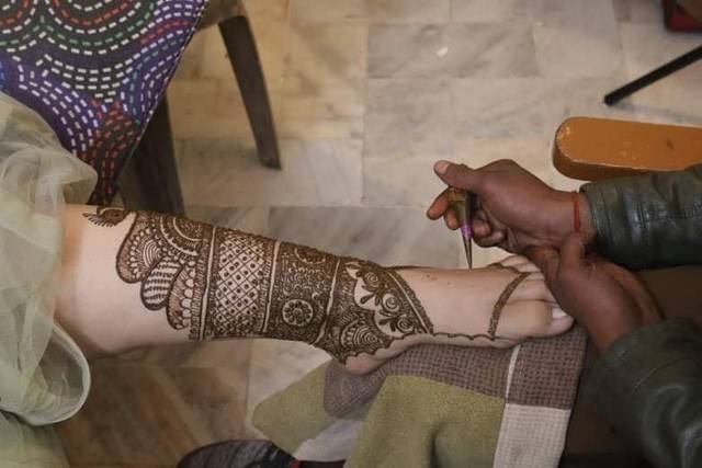 Rathor Mehndi Artist, Noida. Best Mehndi Artists in Noida. Mehndi Artists  Price, Packages and Reviews | VenueLook