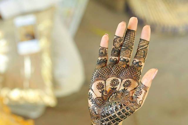 Bridal mehendi designs