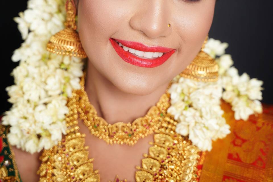 Makeup by Aishwarya Krishnan