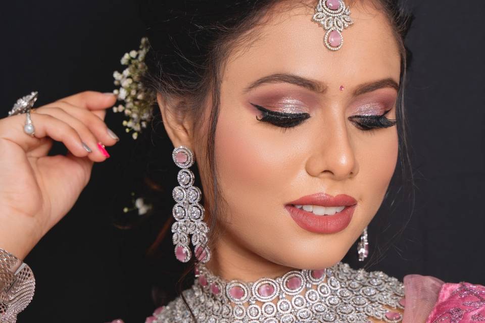 Makeup by Aishwarya Krishnan