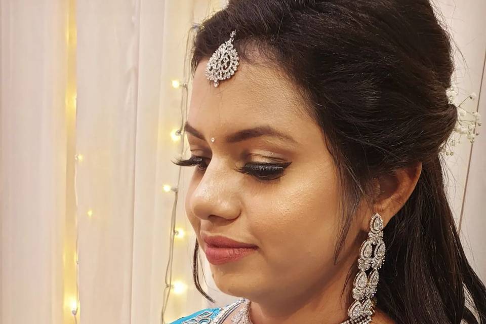 Vidhya Hair and Makeup