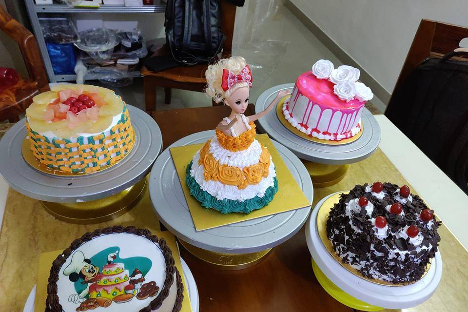 Designer cakes