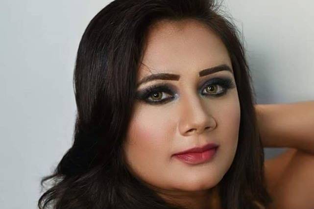 Heena Shah Makeovers