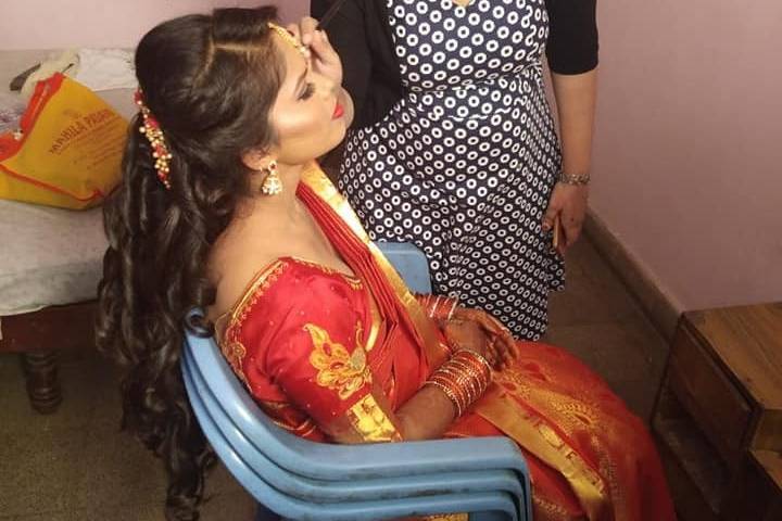 Bridal makeup