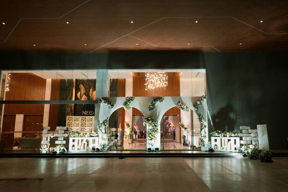 Entrance decor