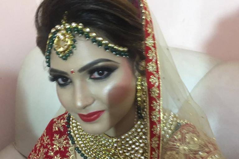 Bridal makeup