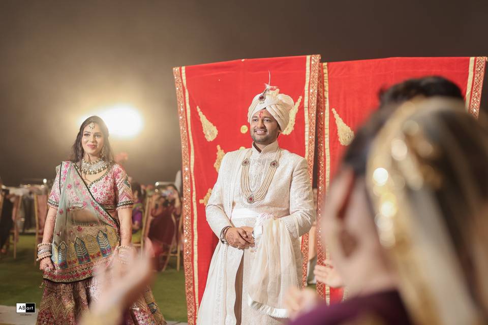 Groom Entry