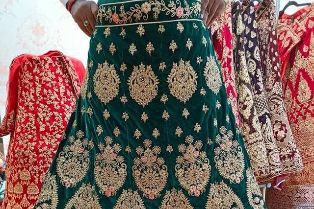 The 10 Best Bridal Lehenga Designers in Surat - Weddingwire.in