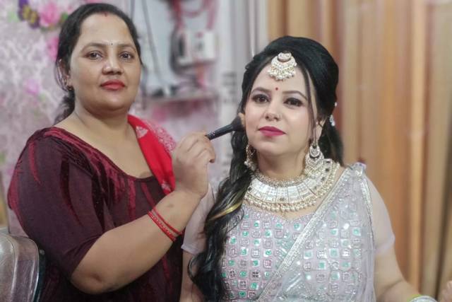 Shagun Makeover - Makeup Artist in Ghaziabad