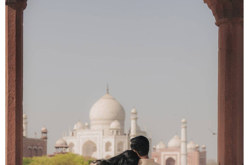 Pre wedding in Taj Mahal