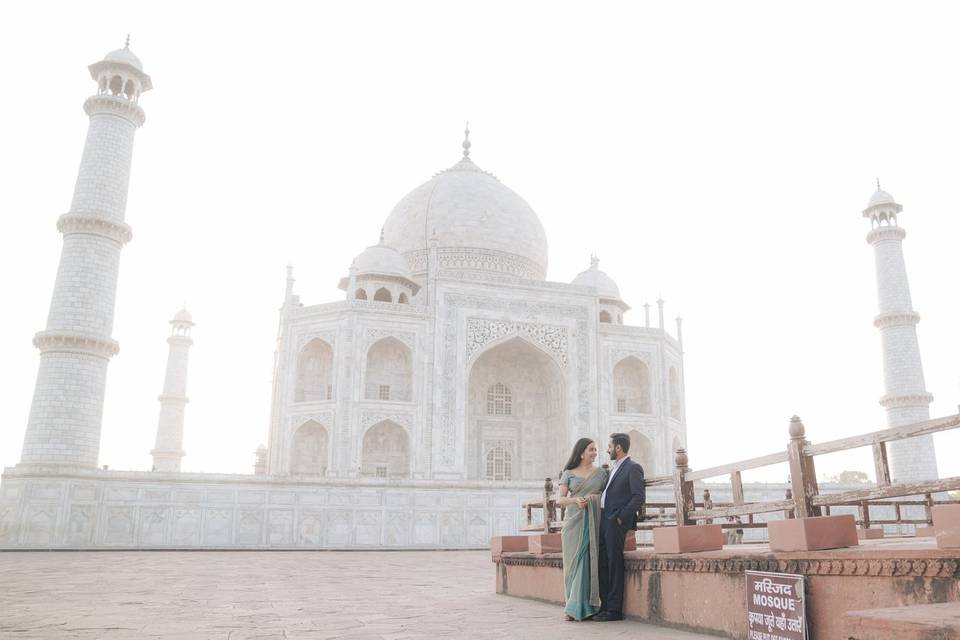 Pre wedding in Taj Mahal