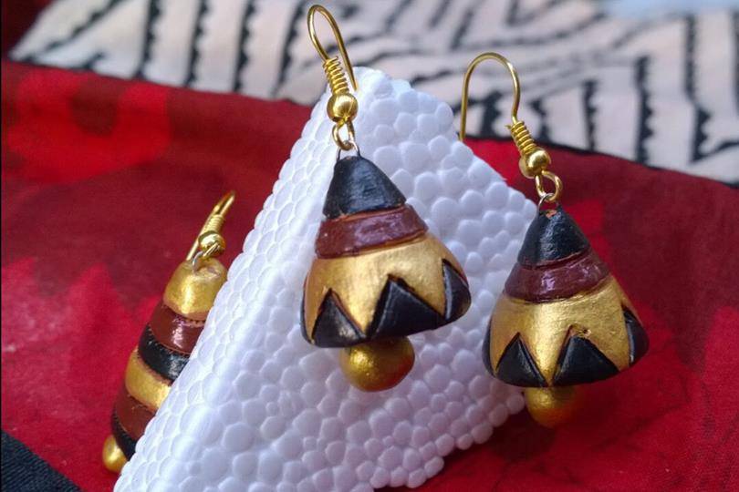 Black & Gold terracotta earrings