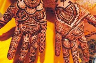 Kantha Henna Art, Bangalore