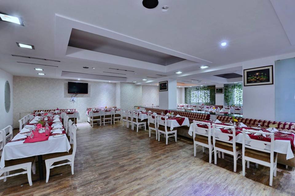 Hotel Surendra Vilas, Bhopal