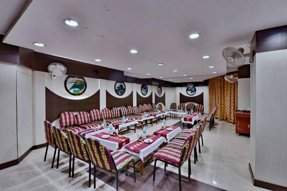Hotel Surendra Vilas, Bhopal