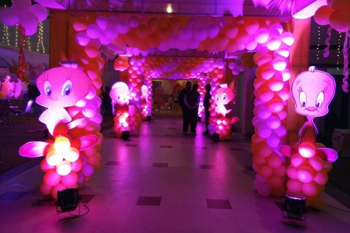 Balloon decor