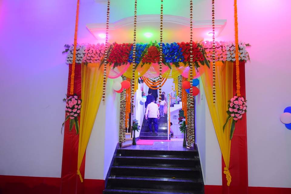 Entrance decor